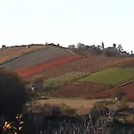 Casa Intera Tra Le Colline E Le Vigne Del Dolcetto Nyaraló *
