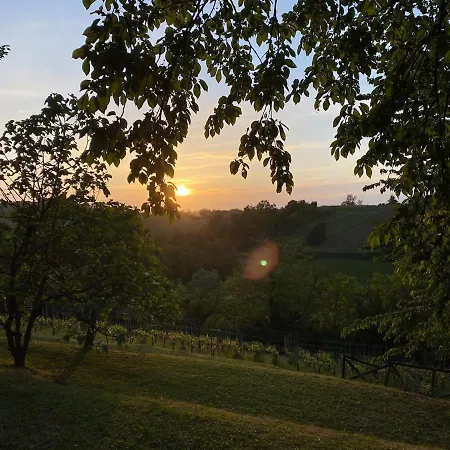 Casa Intera Tra Le Colline E Le Vigne Del Dolcetto