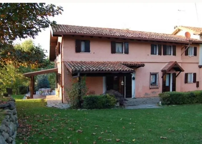 Ferienhaus Casa Intera Tra Le Colline E Le Vigne Del Dolcetto *